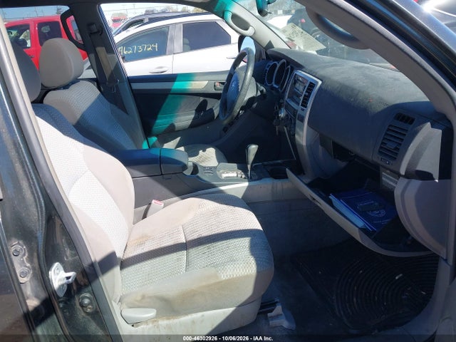 46302926 :رقم المزاد ، JTEBU14R660100815 vin ، 2006 Toyota 4runner Sr5 V6 مزاد بيع