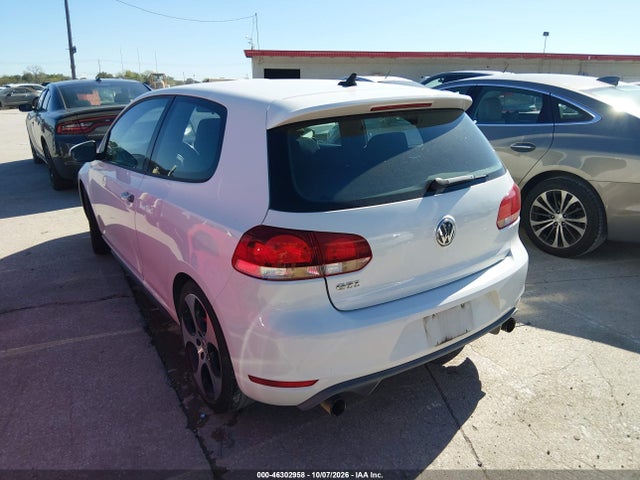 46302958 :رقم المزاد ، WVWFV7AJ7BW224152 vin ، 2011 Volkswagen Gti 2-door مزاد بيع