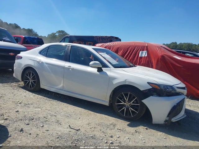 Продаж на аукціоні авто 2022 Toyota Camry Se Hybrid, vin: 4T1S31AK4NU571766, номер лоту: 46303057