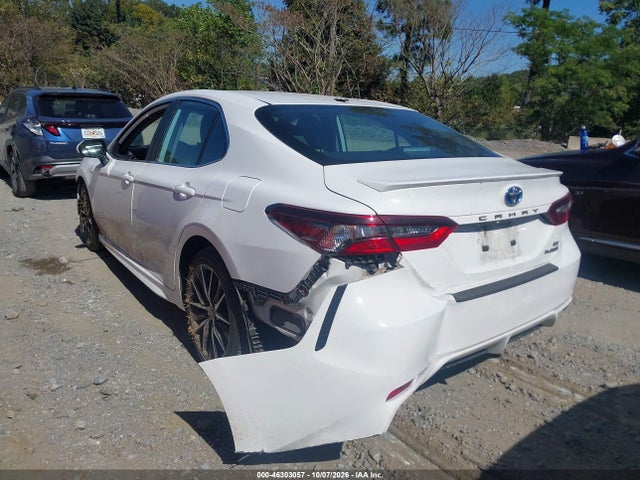 Продаж на аукціоні авто 2022 Toyota Camry Se Hybrid, vin: 4T1S31AK4NU571766, номер лоту: 46303057