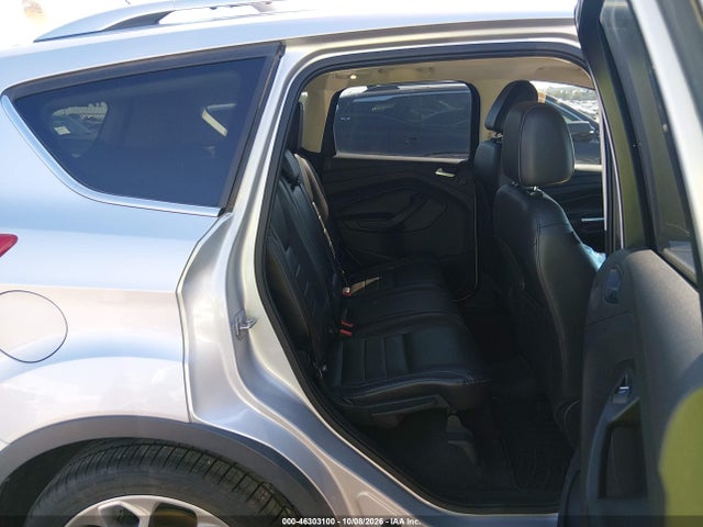 46303100 :رقم المزاد ، 1FMCU0JX9GUB96676 vin ، 2016 Ford Escape Titanium مزاد بيع