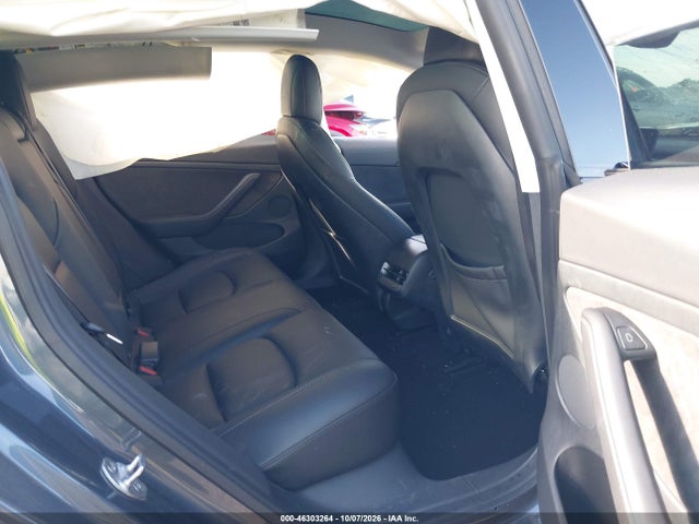 46303264 :رقم المزاد ، 5YJ3E1EA2NF331516 vin ، 2022 Tesla Model 3 Rear-wheel Drive مزاد بيع