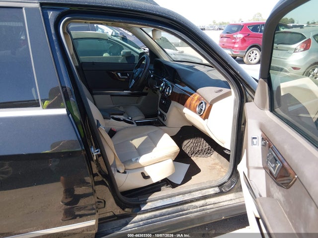 2013 Mercedes-benz Glk 350 მანქანა იყიდება აუქციონზე, vin: WDCGG5HB0DG034122, აუქციონის ნომერი: 46303300