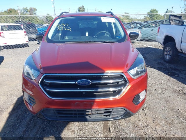Продажа на аукционе авто 2019 Ford Escape Se, vin: 1FMCU9GD6KUB09648, номер лота: 46303342