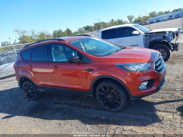 Продажа на аукционе авто 2019 Ford Escape Se, vin: 1FMCU9GD6KUB09648, номер лота: 46303342