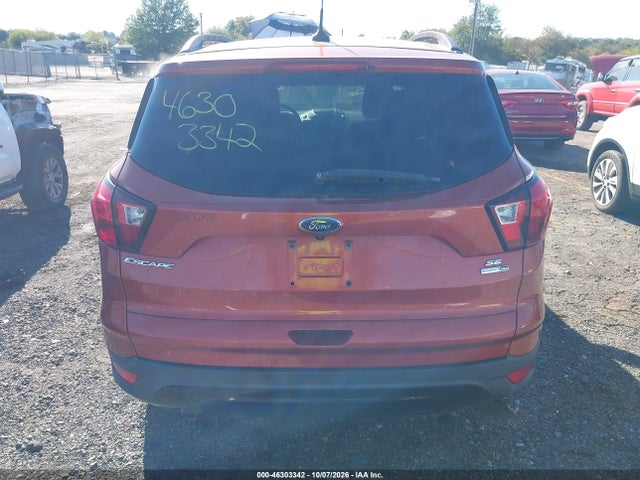 Продажа на аукционе авто 2019 Ford Escape Se, vin: 1FMCU9GD6KUB09648, номер лота: 46303342
