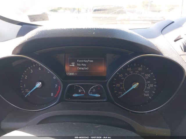 Продажа на аукционе авто 2019 Ford Escape Se, vin: 1FMCU9GD6KUB09648, номер лота: 46303342