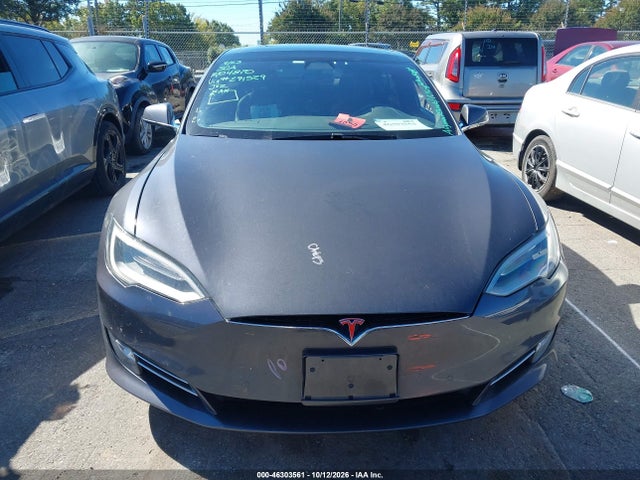 2018 Tesla Model S 100d/75d/p100d მანქანა იყიდება აუქციონზე, vin: 5YJSA1E27JF291329, აუქციონის ნომერი: 46303561