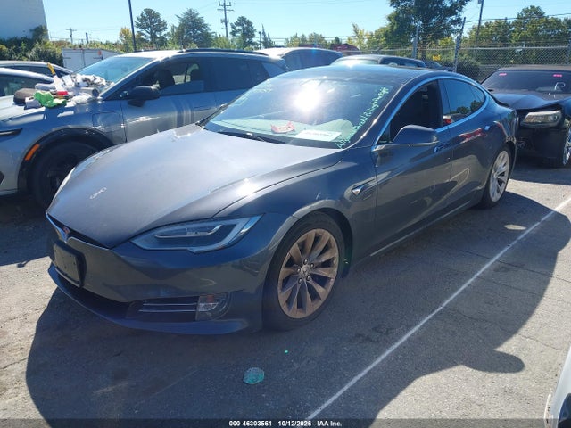 2018 Tesla Model S 100d/75d/p100d მანქანა იყიდება აუქციონზე, vin: 5YJSA1E27JF291329, აუქციონის ნომერი: 46303561