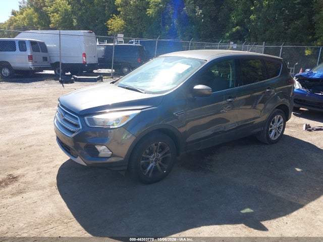 Продажа на аукционе авто 2017 Ford Escape Se, vin: 1FMCU9GD7HUA37044, номер лота: 46303770