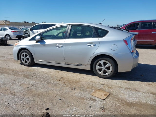 46303785 :رقم المزاد ، JTDKN3DU3C5520063 vin ، 2012 Toyota Prius Three مزاد بيع