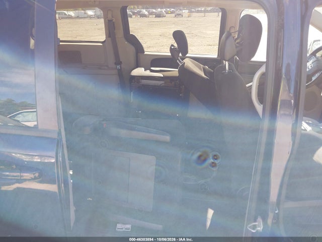 Продаж на аукціоні авто 2015 Dodge Grand Caravan Sxt, vin: 2C4RDGCG0FR526754, номер лоту: 46303894