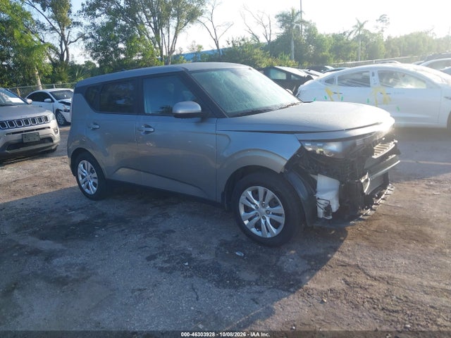 2025 Kia Soul Lx მანქანა იყიდება აუქციონზე, vin: KNDJ23AU8S7925282, აუქციონის ნომერი: 46303928