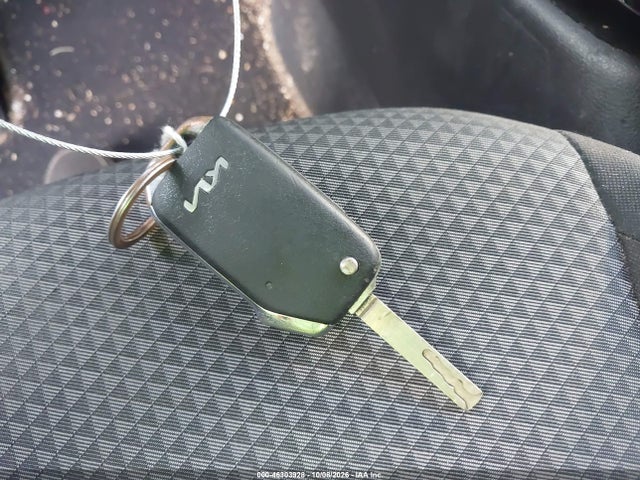 2025 Kia Soul Lx მანქანა იყიდება აუქციონზე, vin: KNDJ23AU8S7925282, აუქციონის ნომერი: 46303928
