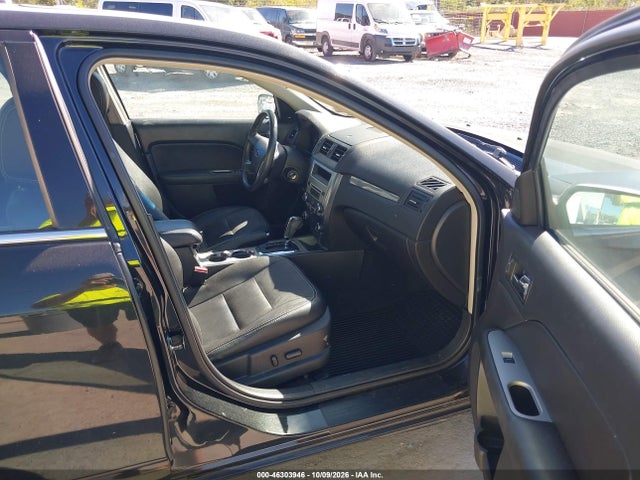 46303946 :رقم المزاد ، 3FAHP0CG3CR330586 vin ، 2012 Ford Fusion Sel مزاد بيع