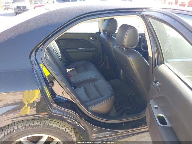 46303946 :رقم المزاد ، 3FAHP0CG3CR330586 vin ، 2012 Ford Fusion Sel مزاد بيع