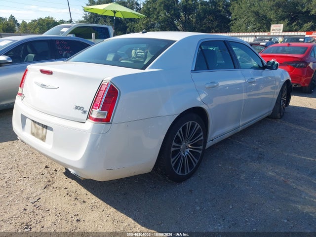 46304003 :رقم المزاد ، 2C3CCABG4EH181244 vin ، 2014 Chrysler 300 300s مزاد بيع