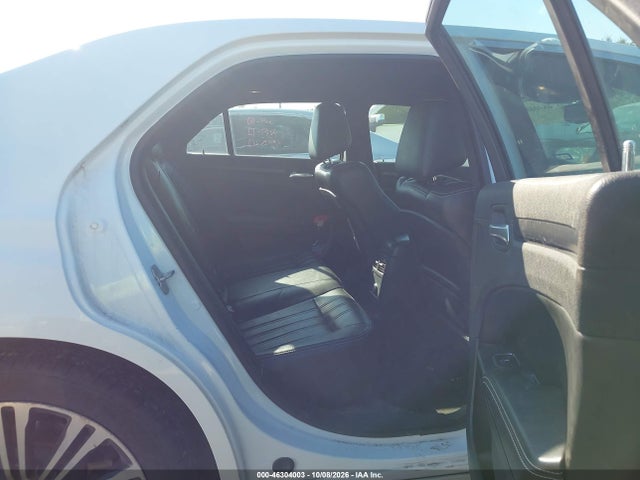46304003 :رقم المزاد ، 2C3CCABG4EH181244 vin ، 2014 Chrysler 300 300s مزاد بيع