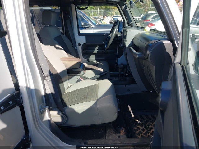 2008 Jeep Wrangler Unlimited X მანქანა იყიდება აუქციონზე, vin: 1J8GA391X8L543951, აუქციონის ნომერი: 46304008