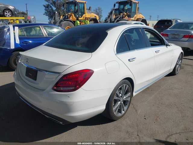 55SWF4JB1FU066260 Mercedes-Benz C 300