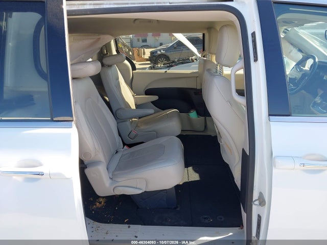 2019 Chrysler Pacifica Touring L მანქანა იყიდება აუქციონზე, vin: 2C4RC1BG0KR505799, აუქციონის ნომერი: 46304093