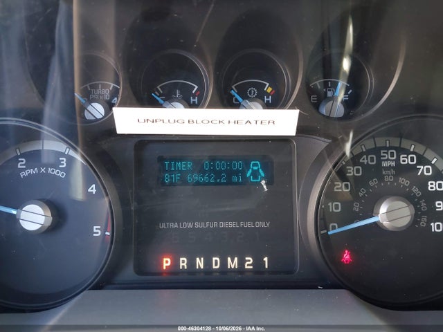 46304128 :رقم المزاد ، 1FT8W4DT1FEB46318 vin ، 2015 Ford F-450 Xl مزاد بيع