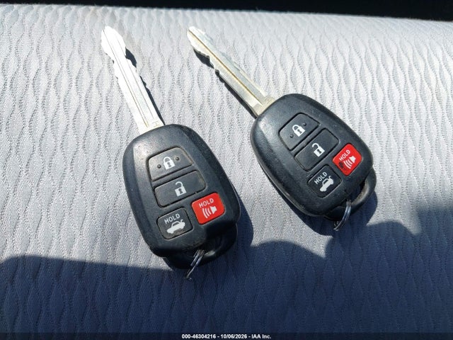 Продаж на аукціоні авто 2016 Toyota Corolla Le, vin: 2T1BURHE0GC694464, номер лоту: 46304216