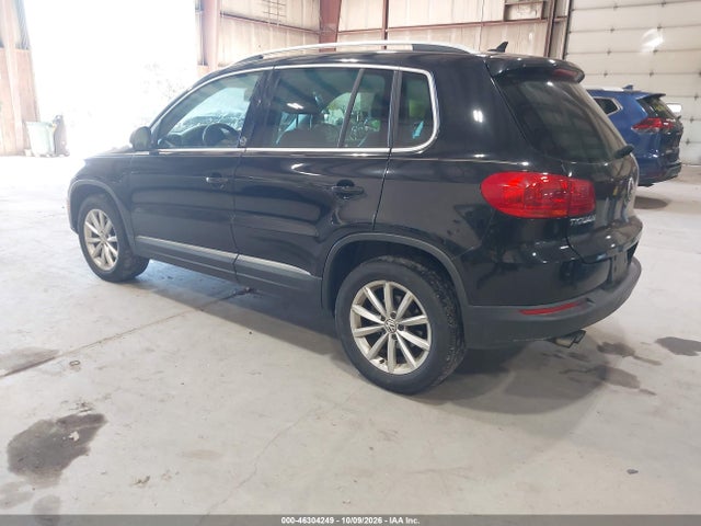 Продаж на аукціоні авто 2017 Volkswagen Tiguan 2.0t Wolfsburg Edition, vin: WVGRV7AX1HK041049, номер лоту: 46304249