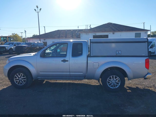 2015 Nissan Frontier Pro-4x/sv მანქანა იყიდება აუქციონზე, vin: 1N6AD0CW1FN716598, აუქციონის ნომერი: 46304271