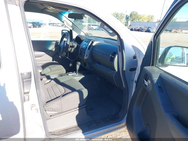 2015 Nissan Frontier Pro-4x/sv მანქანა იყიდება აუქციონზე, vin: 1N6AD0CW1FN716598, აუქციონის ნომერი: 46304271