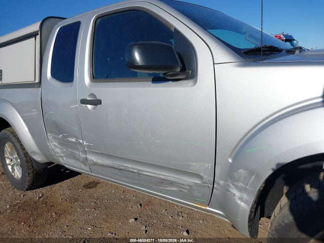 2015 Nissan Frontier Pro-4x/sv მანქანა იყიდება აუქციონზე, vin: 1N6AD0CW1FN716598, აუქციონის ნომერი: 46304271
