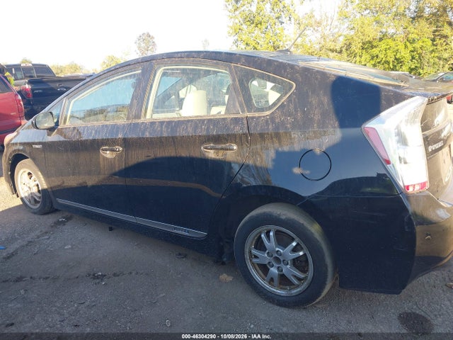 46304290 :رقم المزاد ، JTDKN3DU6B5340364 vin ، 2011 Toyota Prius Three مزاد بيع