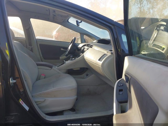 46304290 :رقم المزاد ، JTDKN3DU6B5340364 vin ، 2011 Toyota Prius Three مزاد بيع
