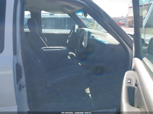 Aukcja sprzedaży 2003 Chevrolet Silverado 1500, vin: 2GCEK19T931104594, numer aukcji: 46304293