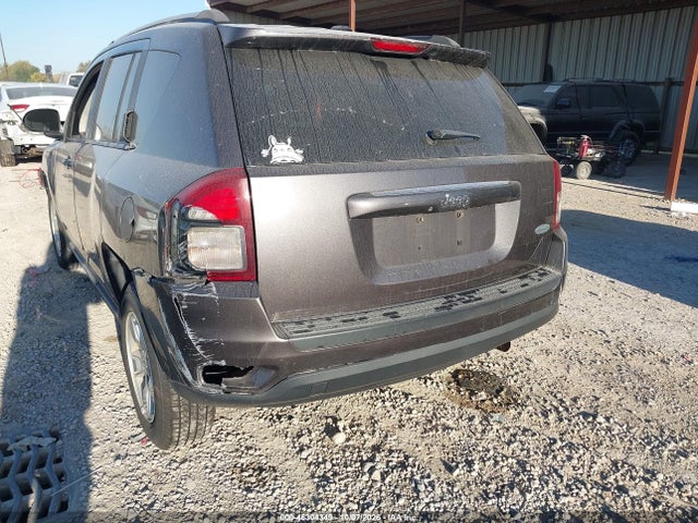 46304349 :رقم المزاد ، 1C4NJCEA9HD206959 vin ، 2017 Jeep Compass Latitude Fwd مزاد بيع