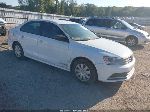 2015 Volkswagen Jetta 2.0l S მანქანა იყიდება აუქციონზე, vin: 3VW2K7AJXFM305138, აუქციონის ნომერი: 46304364