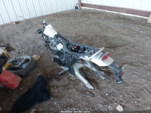 46304365 :رقم المزاد ، SMTD45HG9PTBK2423 vin ، 2023 Triumph Motorcycle Scrambler 1200 Xc مزاد بيع