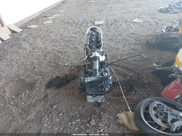 46304365 :رقم المزاد ، SMTD45HG9PTBK2423 vin ، 2023 Triumph Motorcycle Scrambler 1200 Xc مزاد بيع