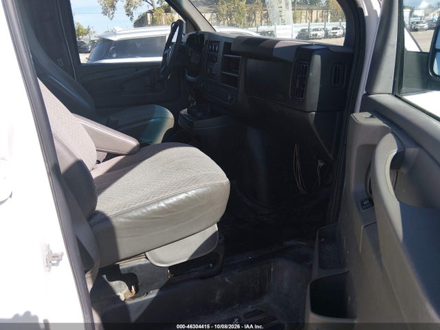 1GCWGFCA2E1103967 Chevrolet Express 2500 Work Van