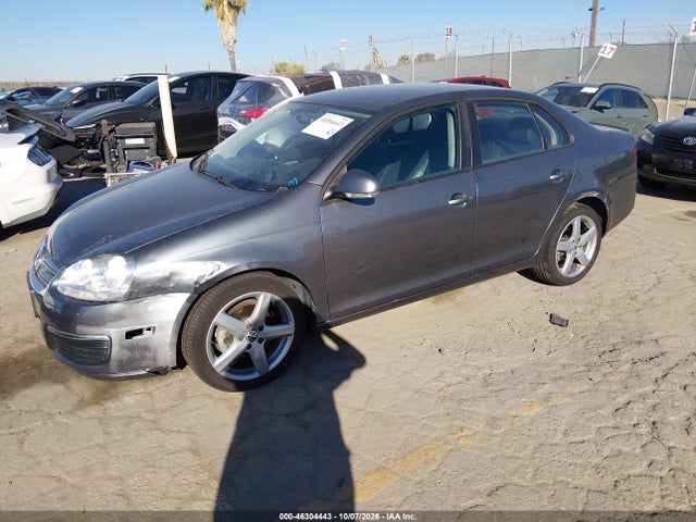 Продажа на аукционе авто 2010 Volkswagen Jetta Limited Edition, vin: 3VWAZ7AJ0AM145657, номер лота: 46304443