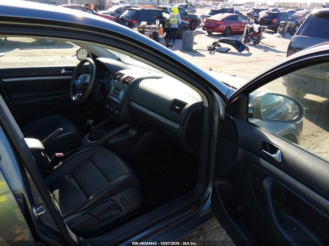 Продажа на аукционе авто 2010 Volkswagen Jetta Limited Edition, vin: 3VWAZ7AJ0AM145657, номер лота: 46304443