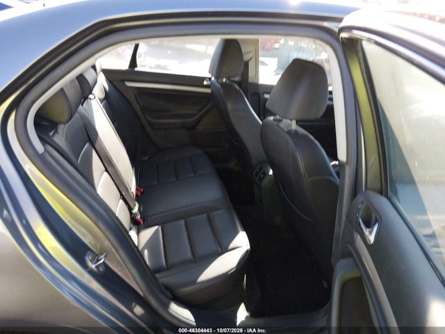 Продажа на аукционе авто 2010 Volkswagen Jetta Limited Edition, vin: 3VWAZ7AJ0AM145657, номер лота: 46304443