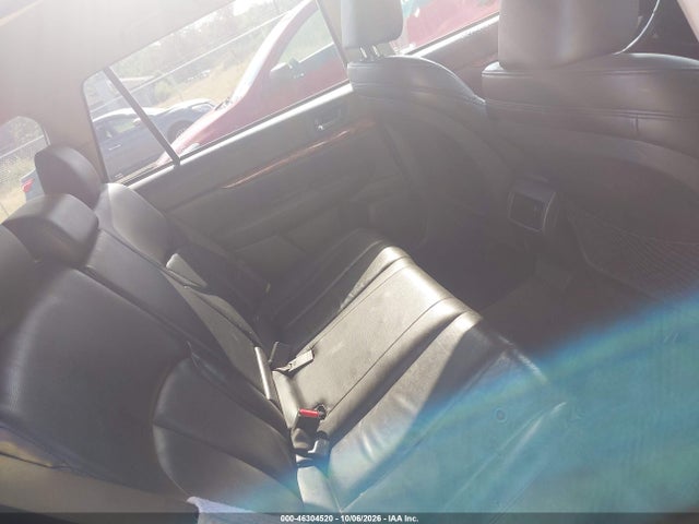 2010 Subaru Outback 2.5i Limited მანქანა იყიდება აუქციონზე, vin: 4S4BRBLC8A3379471, აუქციონის ნომერი: 46304520