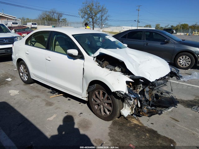 2014 Volkswagen Jetta 1.8t Se მანქანა იყიდება აუქციონზე, vin: 3VWD07AJ1EM223361, აუქციონის ნომერი: 46304598