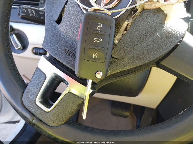 2014 Volkswagen Jetta 1.8t Se მანქანა იყიდება აუქციონზე, vin: 3VWD07AJ1EM223361, აუქციონის ნომერი: 46304598