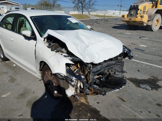 2014 Volkswagen Jetta 1.8t Se მანქანა იყიდება აუქციონზე, vin: 3VWD07AJ1EM223361, აუქციონის ნომერი: 46304598