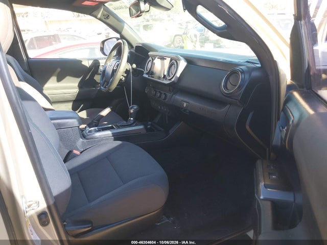 3TMAZ5CN8KM111698 Toyota Tacoma Trd Sport