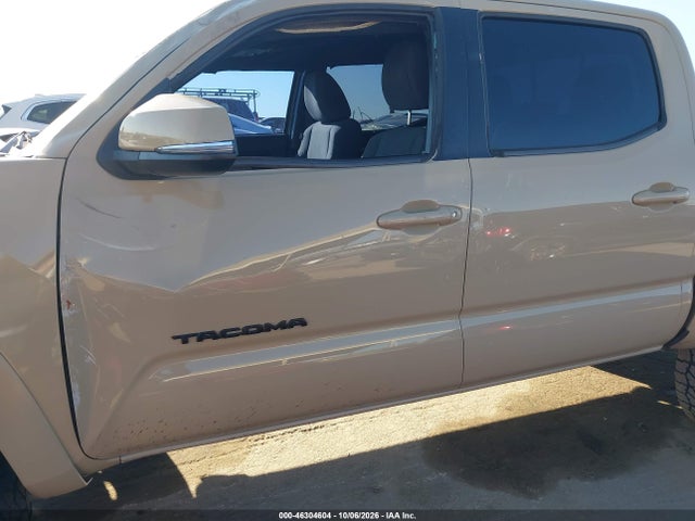 3TMAZ5CN8KM111698 Toyota Tacoma Trd Sport