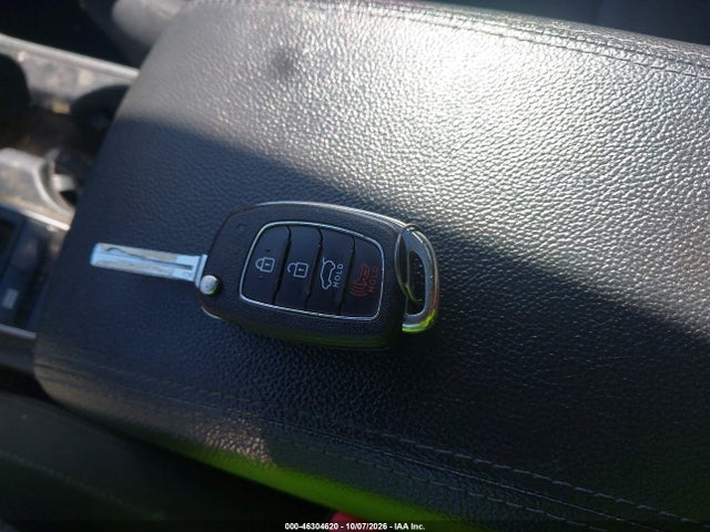 46304620 :رقم المزاد ، KM8J3CA21GU138545 vin ، 2016 Hyundai Tucson Eco مزاد بيع