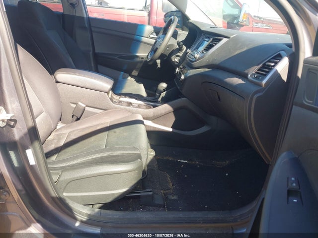 46304620 :رقم المزاد ، KM8J3CA21GU138545 vin ، 2016 Hyundai Tucson Eco مزاد بيع